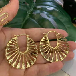 BRINCO ARGOLA RAIADA OURO