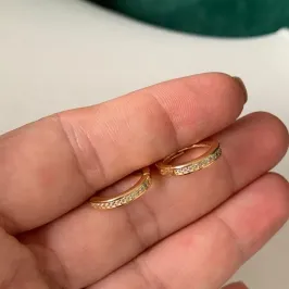 BRINCO ARGOLINHA CRAVEJADA