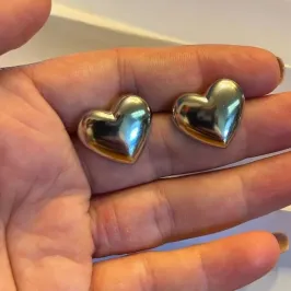 BRINCO  CORACAO EM AÇO CIRÚGICO