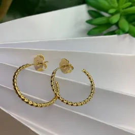 BRINCO SARA ARGOLA TEXTURIZADA