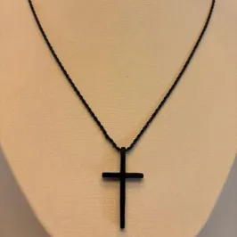 COLAR PRETO CRUCIFIXO