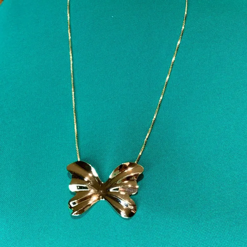 COLAR LETICIA BORBOLETA