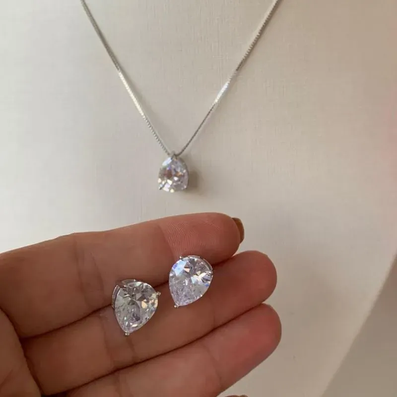 CONJUNTO PEDRARIA GOTA GRANDE
