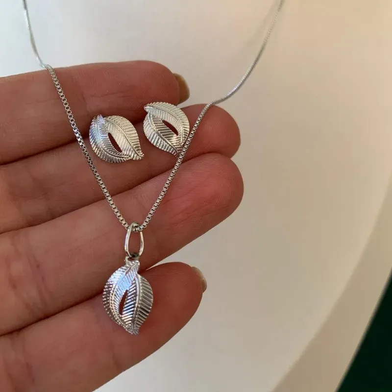 CONJUNTO VENEZIANA COM  PENAS DUPLAS RÓDIO BCO