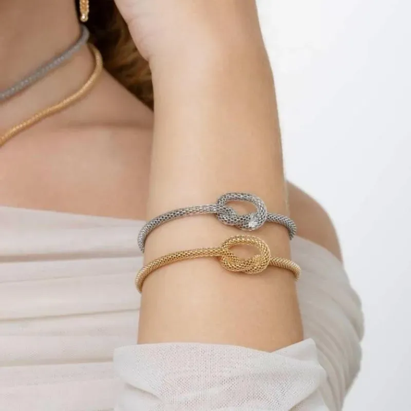 PULSEIRA RENDA COM  NO BANHO OURO