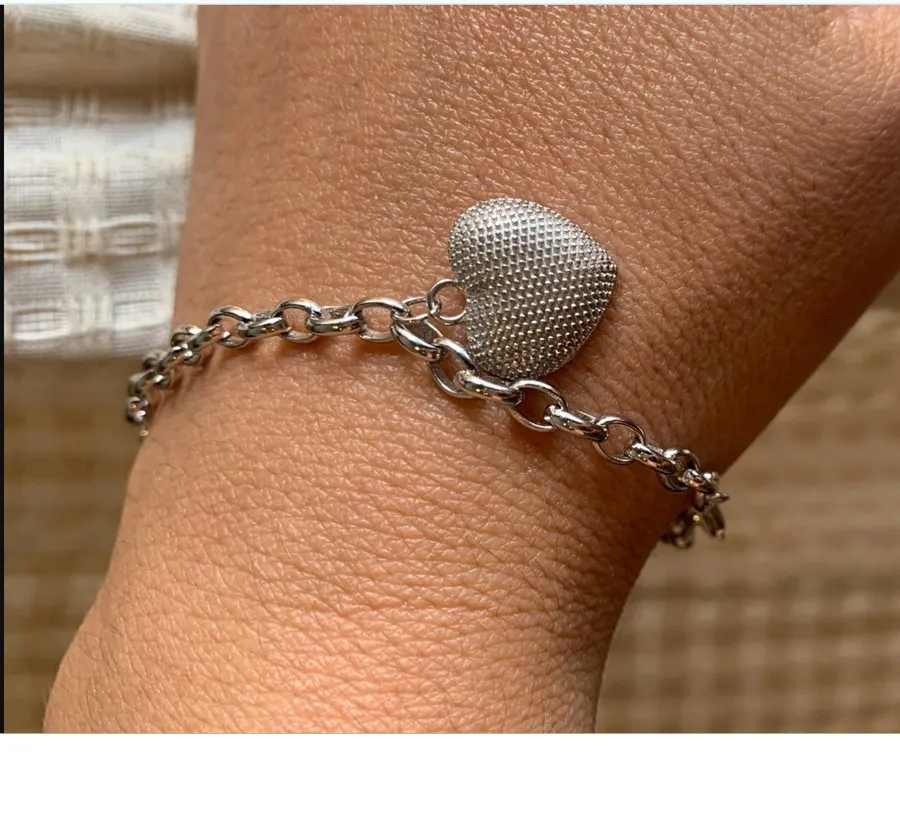 PULSEIRA CORRENTE CORACAO TEXTURIZADO RODIO BRANCO