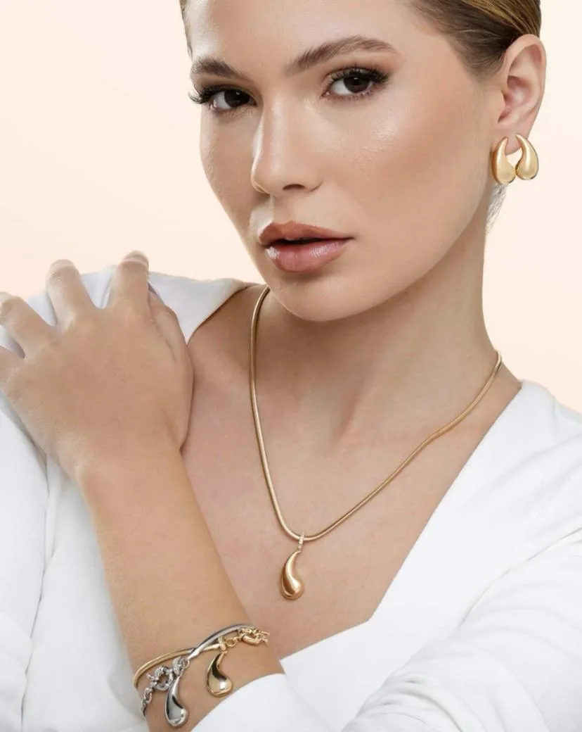 PULSEIRA GOTA CURVA LACRAIA RODIO BRANCO
