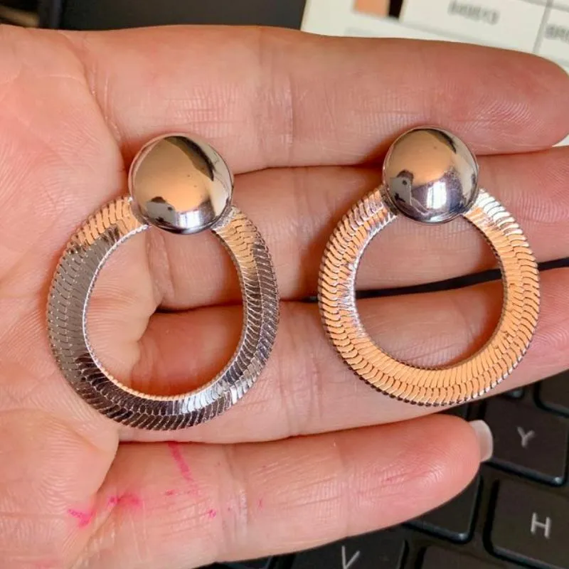 BRINCO DISCO C CIRCULO TEXTURIZADO