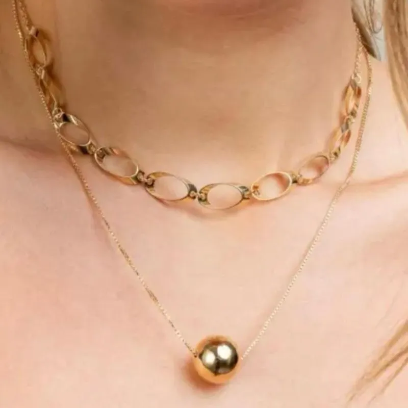 COLAR RAFAELA COM ESFERA
