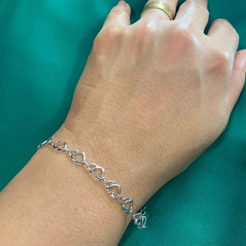 PULSEIRA BRENDA CORACÃO VAZADO