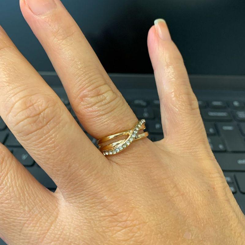 ANEL DUPLO DETALHES CRAVEJADO TAMANHO 23 BANHO OURO 18K